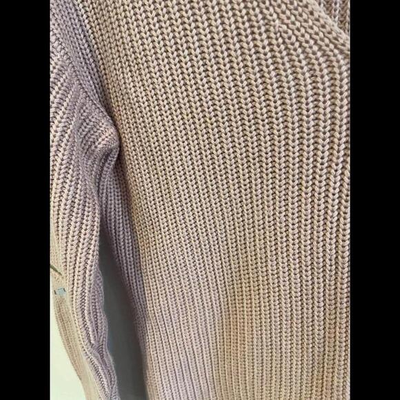 Guess Sweater in Pink with Zips - Picture 6 of 7